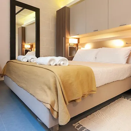 아파트 Collection Orangerie 401 *