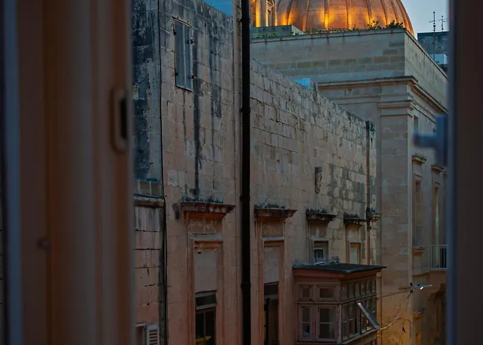 Collection Orangerie 401 Valletta